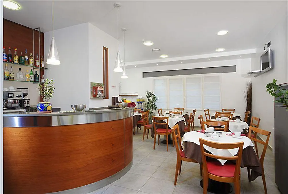 Hotel Paris Mestre İtalya