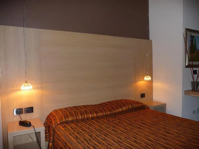Hotel Paris Mestre