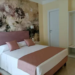 https://bb-hannelore.hotelslidodijesolo.com