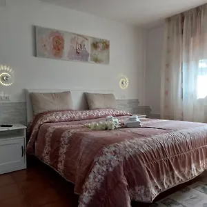 appartamento-le-magnolie-mestre.hotelslidodijesolo.com/