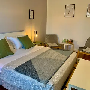 https://milano-71-home.it-lombardy.com