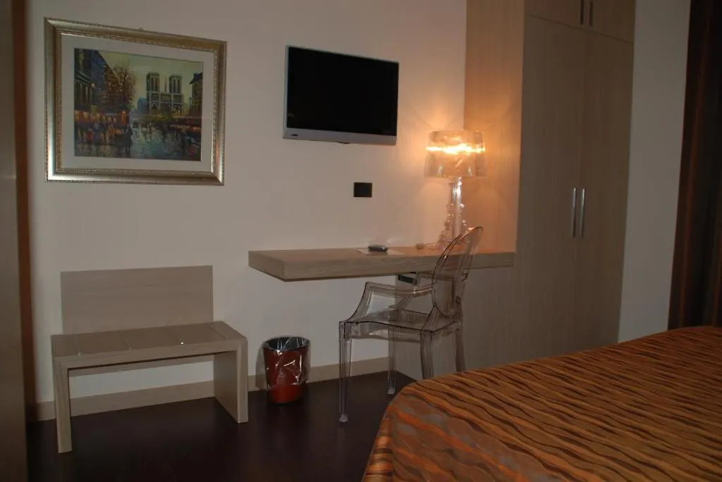 Hotel Paris Mestre
